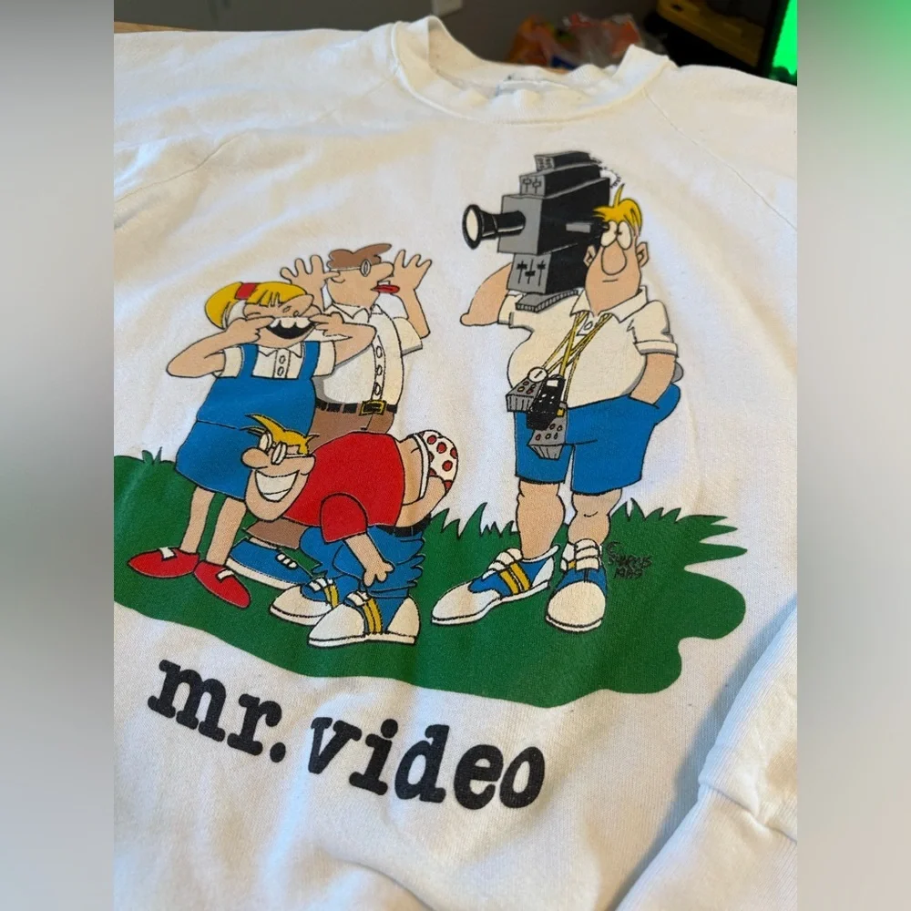 Vintage White Mr. Video Graphic Sweatshirt - Picture 4 of 10